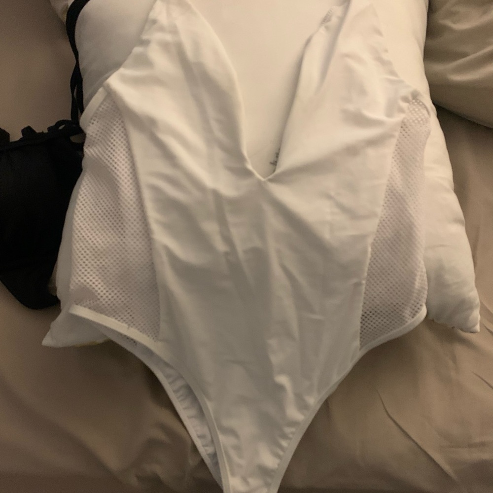 One piece swim